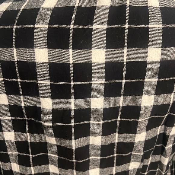 Kate Spade, New York black and white checkered long sleeve shirt, size medium - Picture 10 of 14